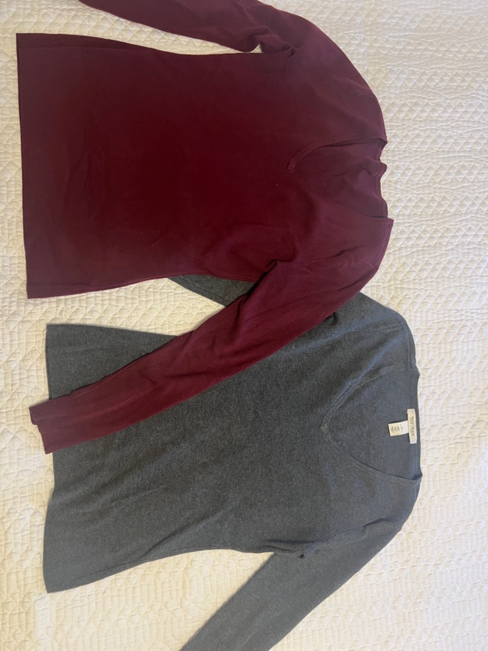 White House Black Market Women’s V-Neck Sweaters - Burgundy & Charcoal